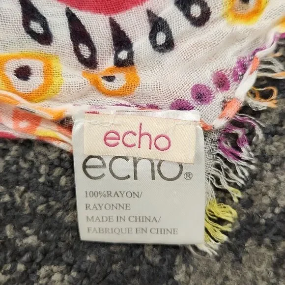 Echo Sarong Pareo - Picture 2 of 3